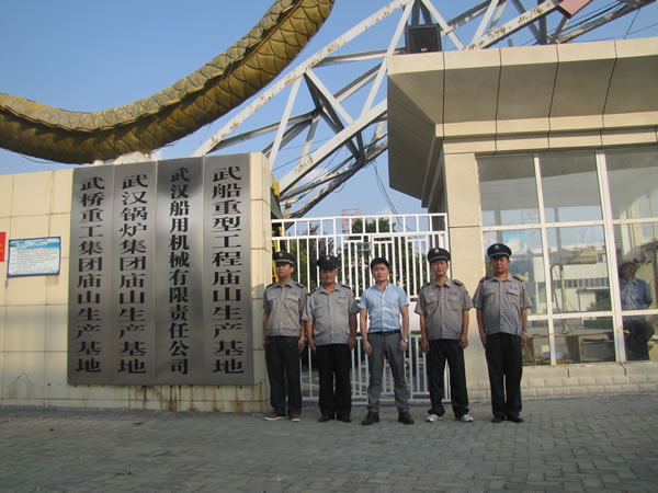 武漢深寶華保安公司的保安員工作細心，服務非常的好
